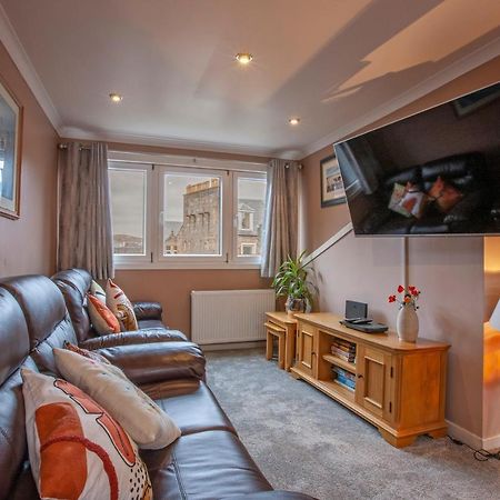 Premium 2Nd Floor 2 Bed Apt Sleeps 4 Adults In Oban Town Экстерьер фото