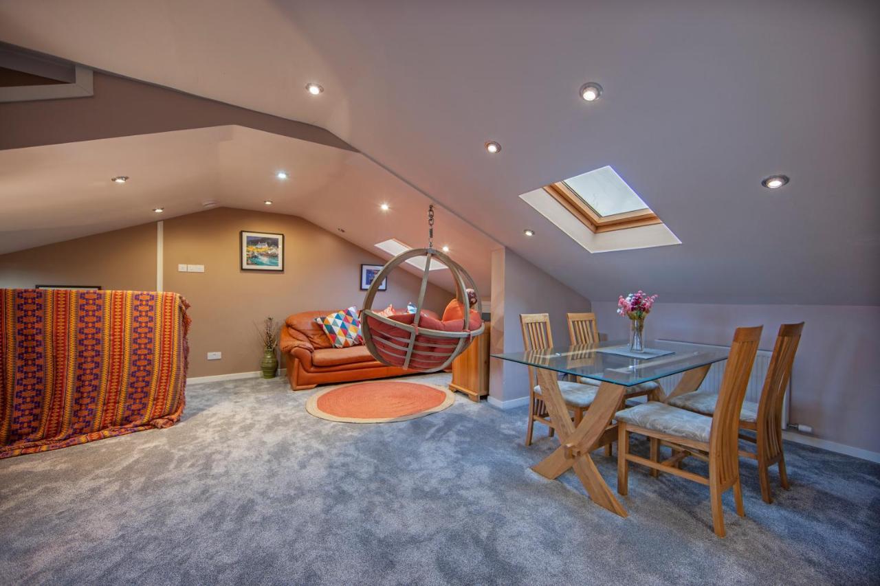 Premium 2Nd Floor 2 Bed Apt Sleeps 4 Adults In Oban Town Экстерьер фото